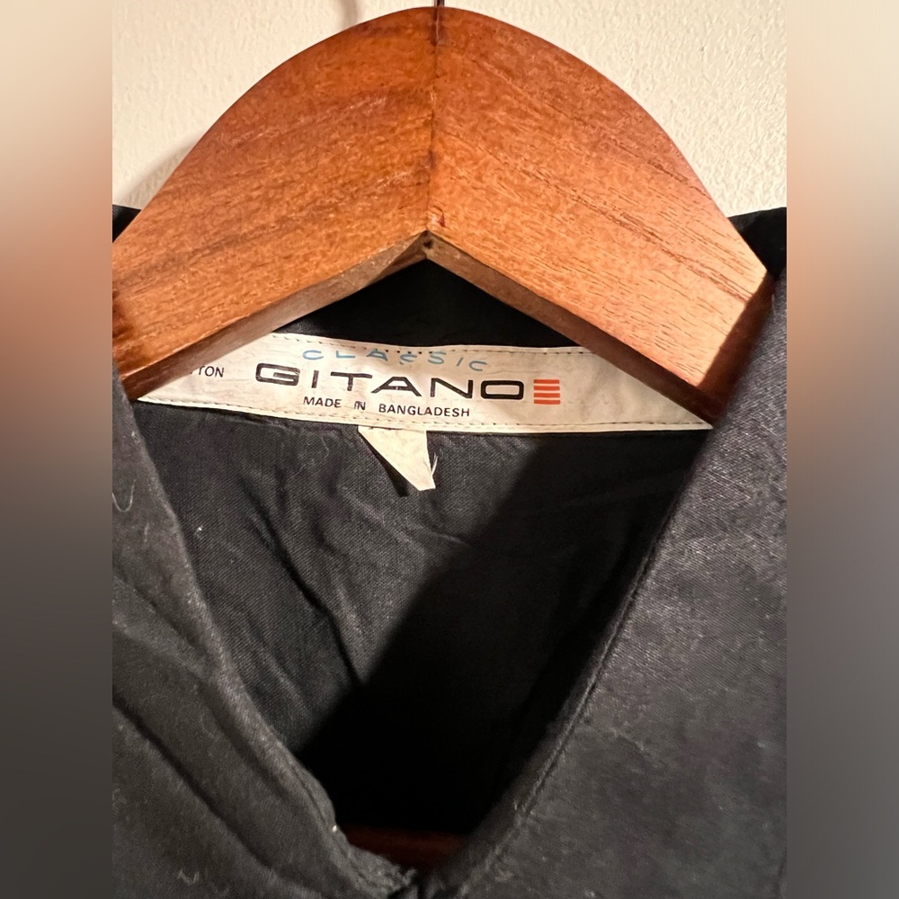 Gitano Button Down Size:M Color: Black Nwot Short… - image 3